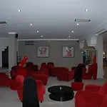 מלון El Pozo 3*