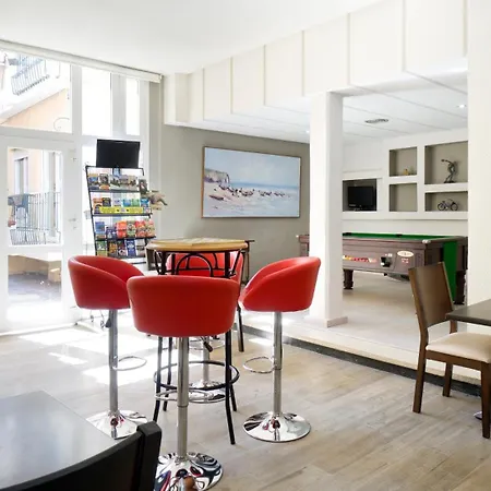 El Pozo 3* טורמולינוס