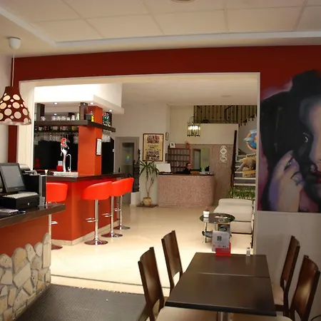 El Pozo 호텔 토레몰리노스